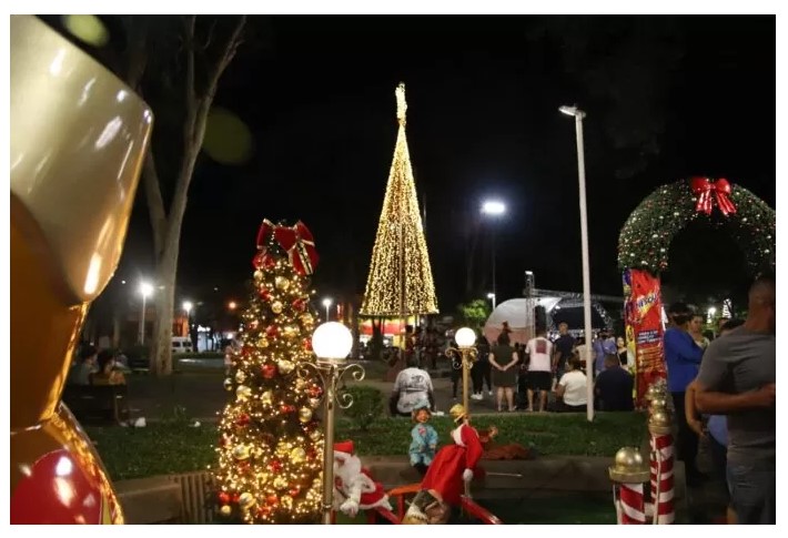 Natal de Caçapava e chegada de Papai Noel