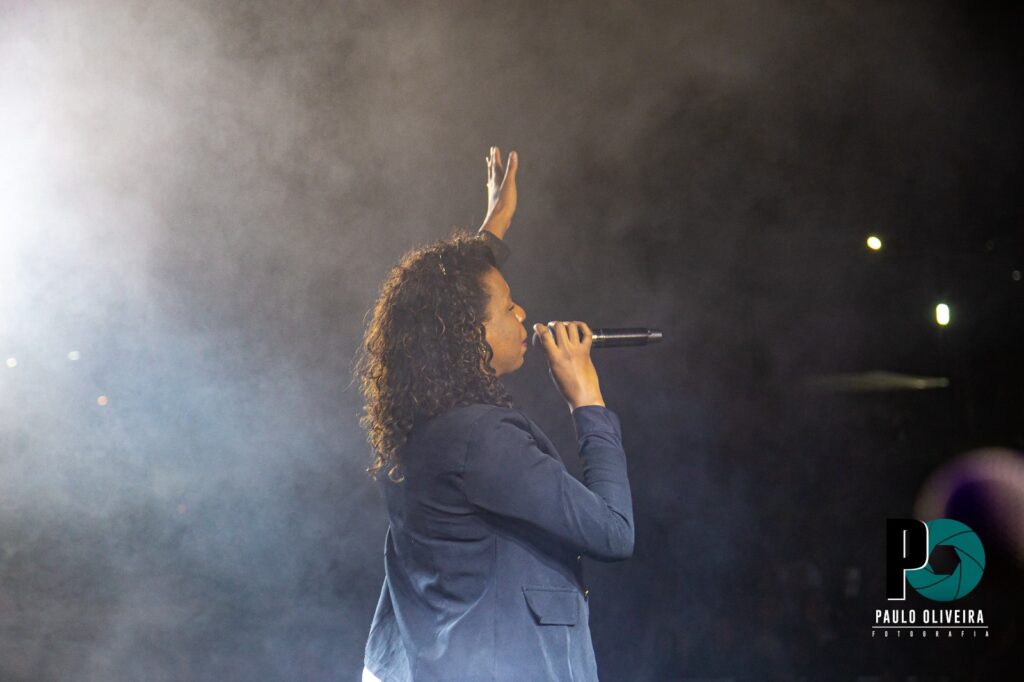 Show da Cantora Carine Rosa no 3º Festival de Inverno de Caçapava