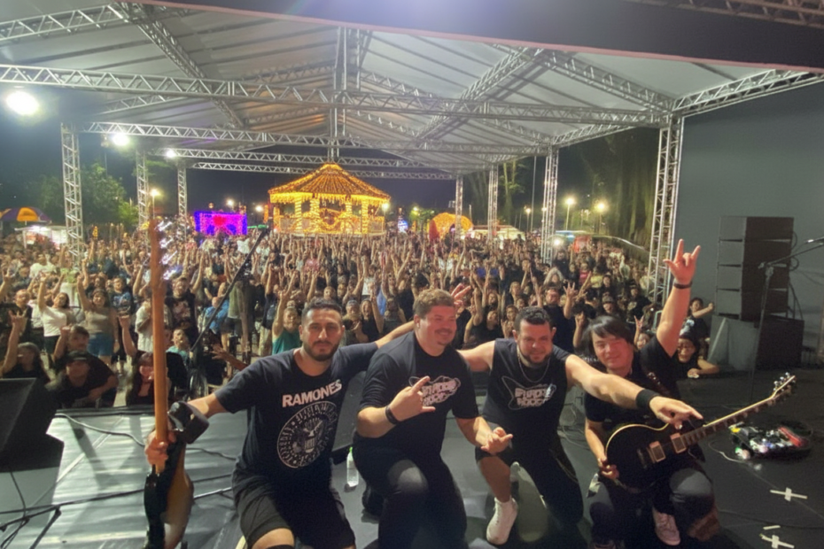 Banda Shadows Rock